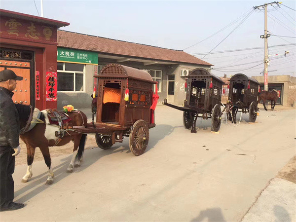 中式仿古婚庆马车-骁腾马车来制造